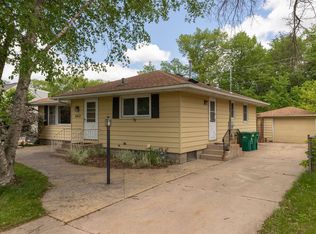 645 23rd St NE, Rochester, MN 55906