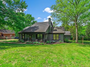 3739 Cedarwood Dr, Nashville, TN 37216