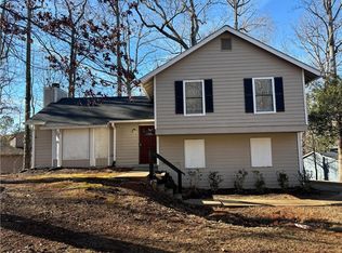 5449 Martins Crossing Rd, Stone Mountain, GA 30088