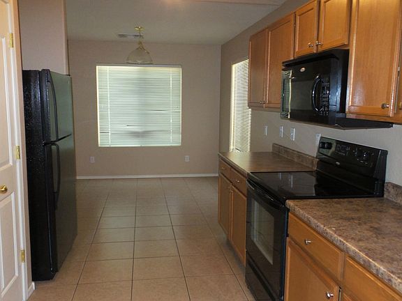 5th image of 18419 W Mission Ln