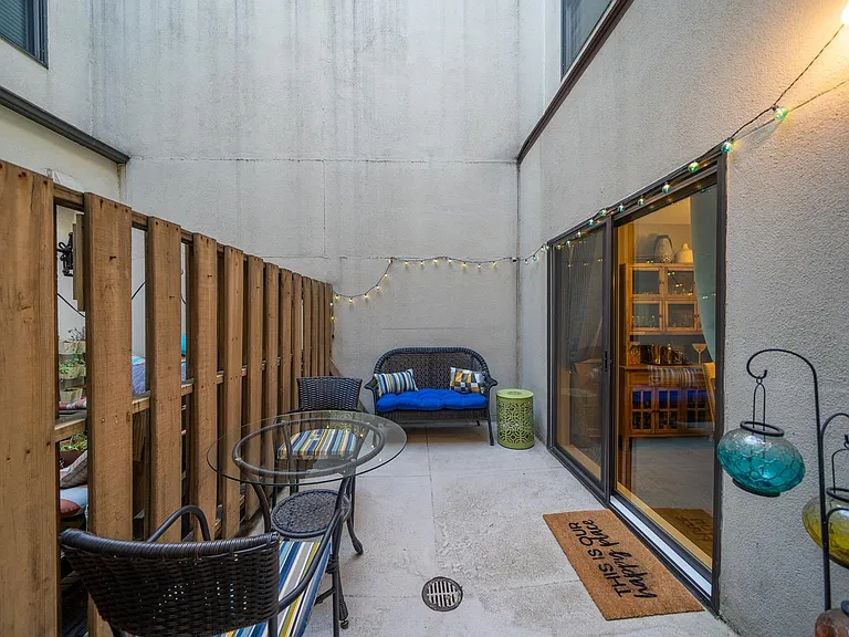 360 1st St #3 — Photo 20