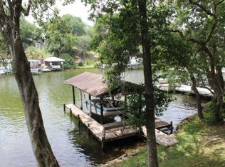 918 Don Dr, Fort Walton Beach, FL 32547