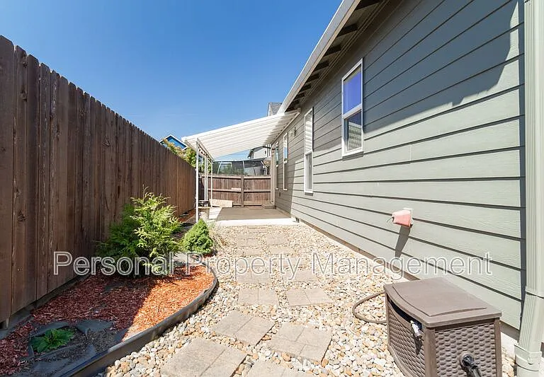 1817 NW 17th St — Photo 18