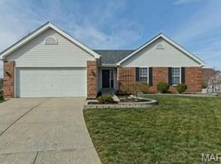 17022 Old Hollow Ct, Grover, MO