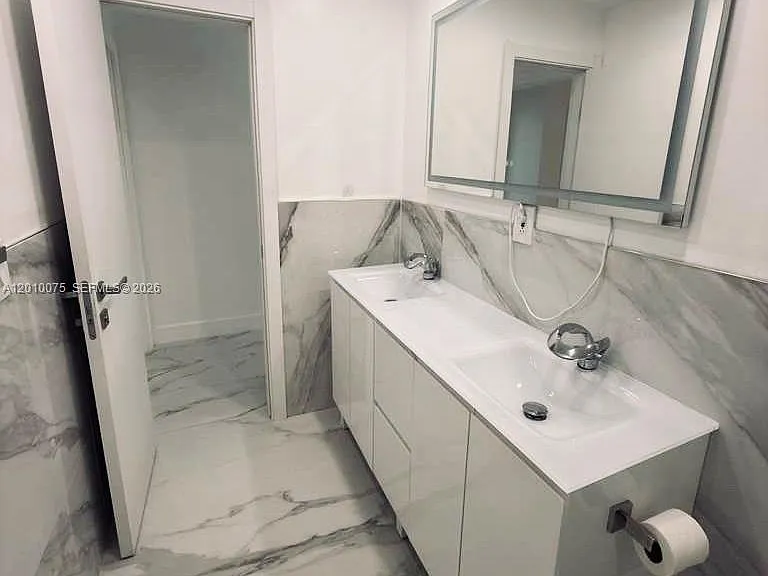 19370 Collins Ave #Penthouse 3 — Photo 18