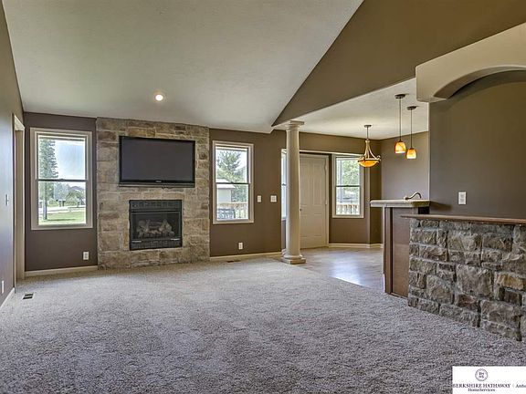 4th image of 2717 Overlook Cir