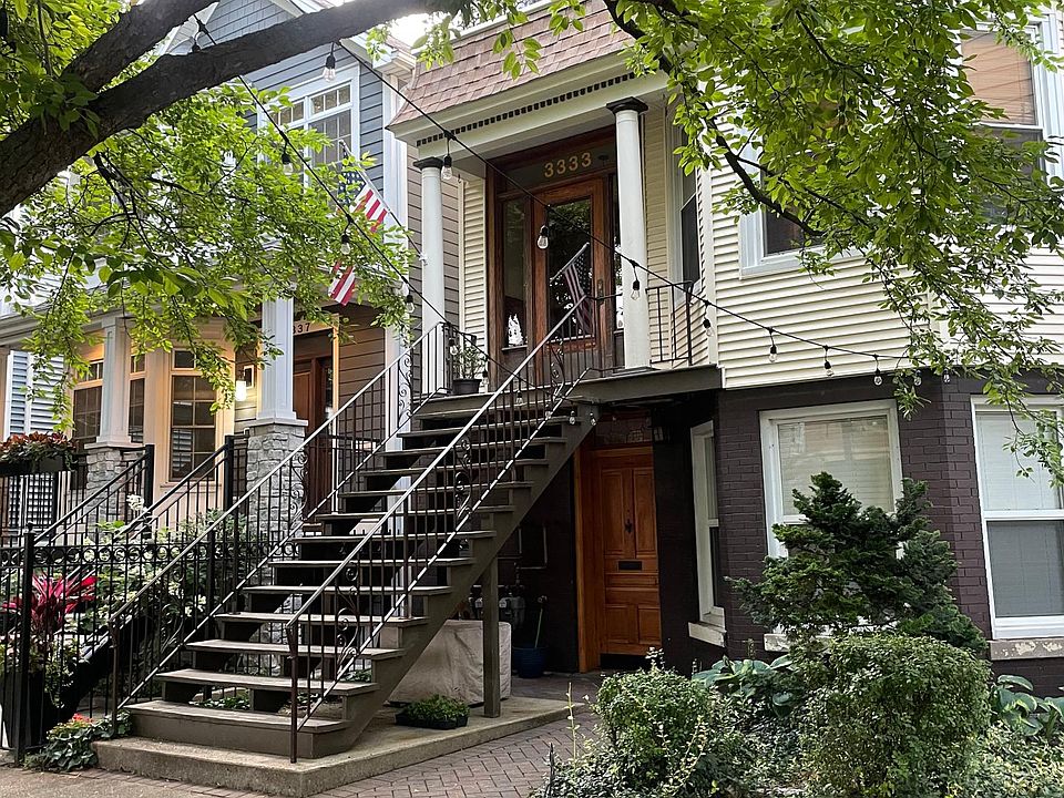 1st image of 3333 N Seeley Ave APT 2