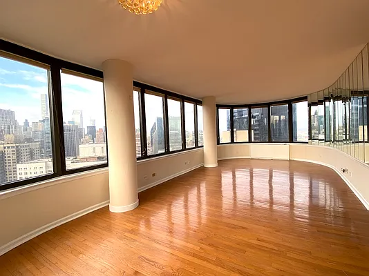 Rented by Thrasher Real Estate | media 19