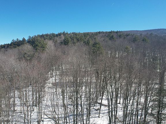 3rd image of 30 Harter Road