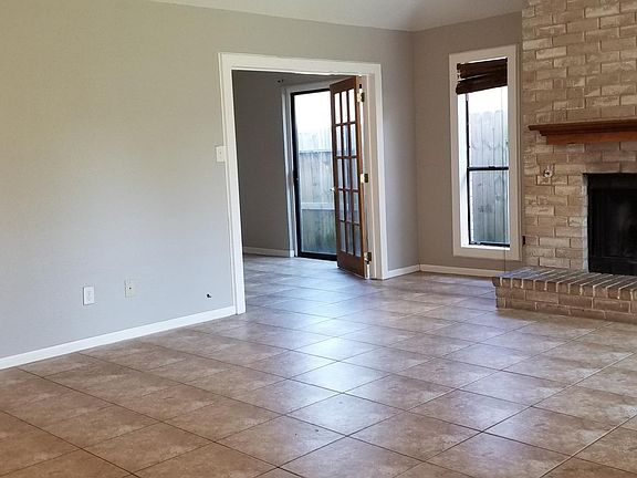 4th image of 34 Campeche Cir