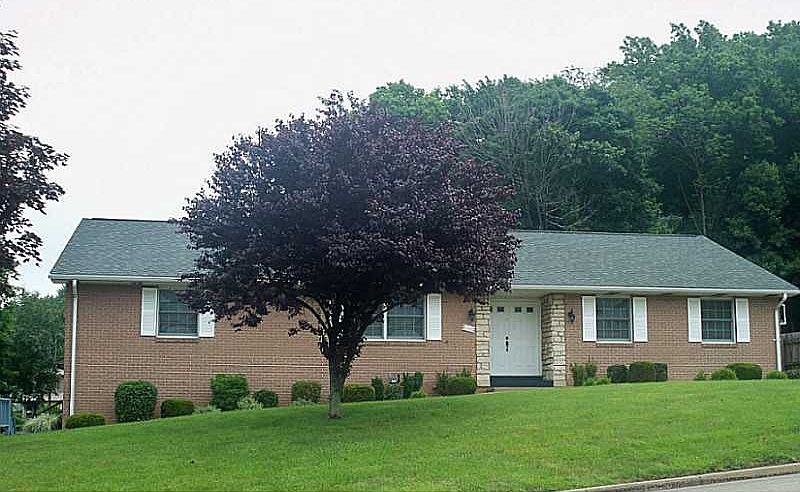 1st image of 606 Pennsylvania Blvd