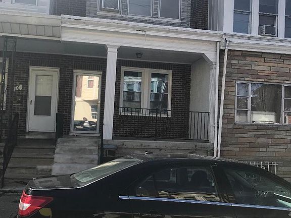 4th image of 110 W Luray St #A
