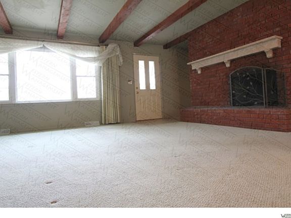 2nd image of 2539 Woody Dr