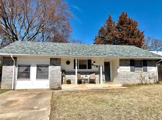 916 W 24th St, Ada, OK 74820