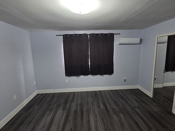2nd image of 12512 SW 26th St