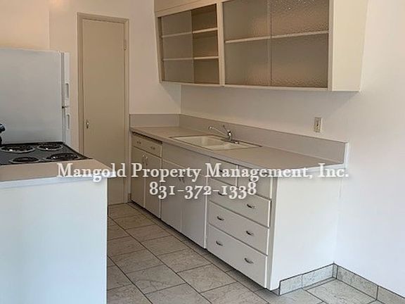 5th image of 38-62 Mar Vista Dr #48
