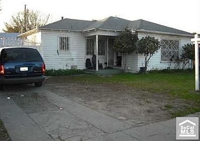 2nd image of 413 S Holly Ave