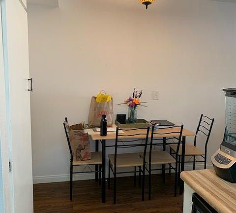 2nd image of 1517 E Garfield Ave APT 56