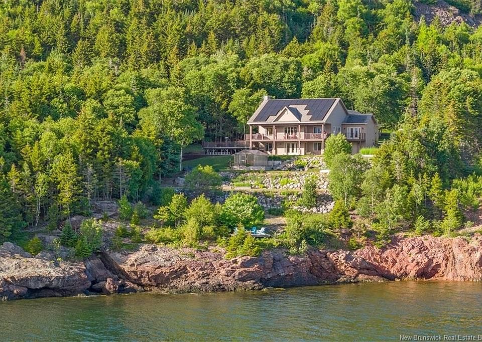 1st image of 540 Shore Rd