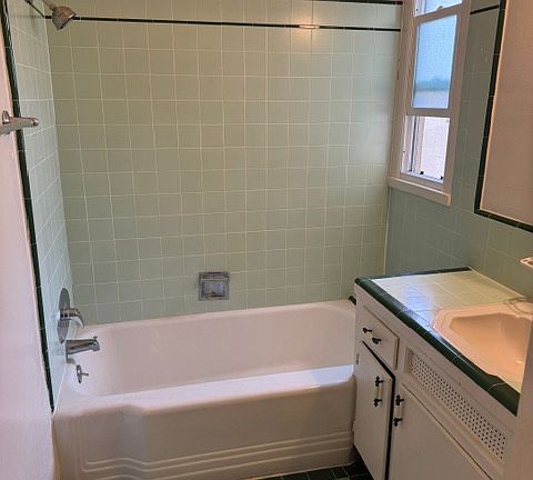 5th image of 4119 Los Feliz Blvd #3B