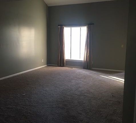 4th image of 14315 Laquinta Dr