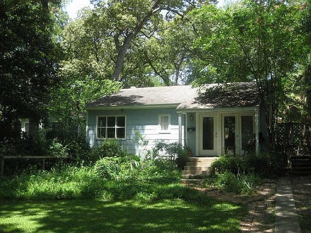 1st image of 8711 Groveland Dr