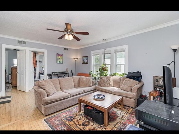 4th image of 1806 Buchanan St NE #2