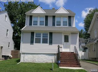 157 Chestnut Ave, Bogota, NJ 07603
