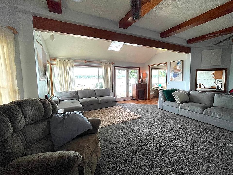 1st image of 1401 Lakeview Dr