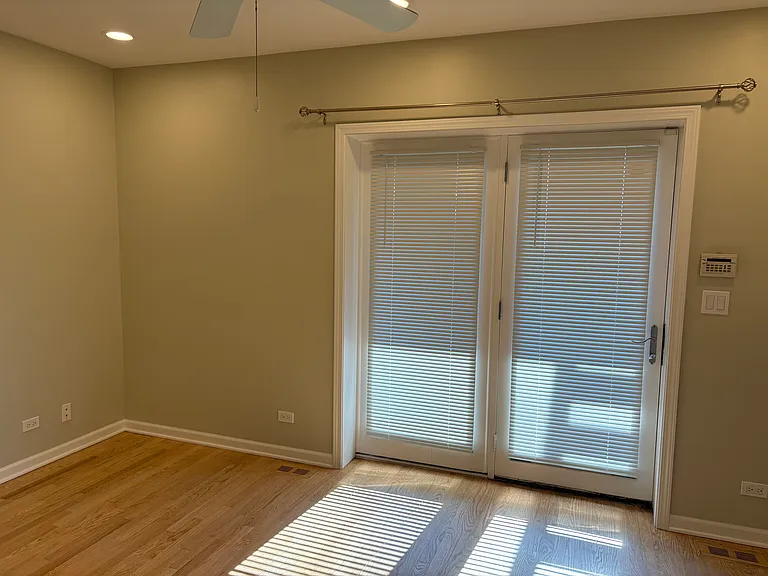 2020 N Honore St #1 — Photo 6
