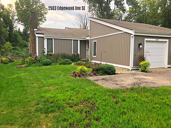 3rd image of 2501 Edgewood Ave SE