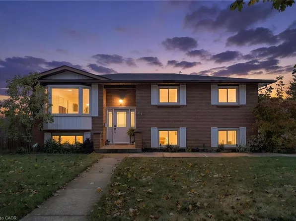 31 Gillin Rd, Brantford, ON N3P 1T8