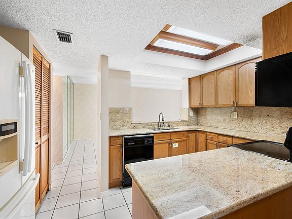 3rd image of 1911 Sabal Palm Drive #107