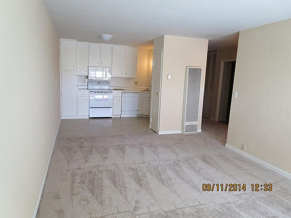 3rd image of 1321 Marshall St APT 108