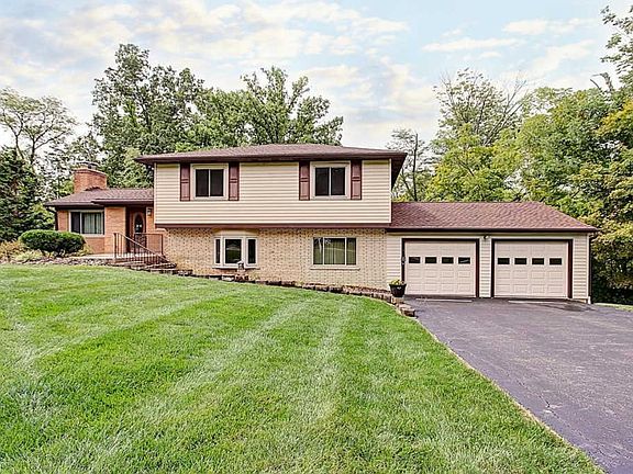 2nd image of 9560 Creekside Dr