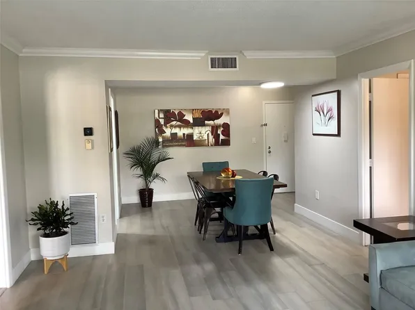 4174 Inverrary Drive #203, Lauderhill, FL 33319