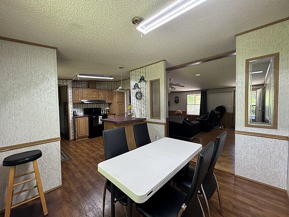 5th image of 12115 Lakehaven Dr