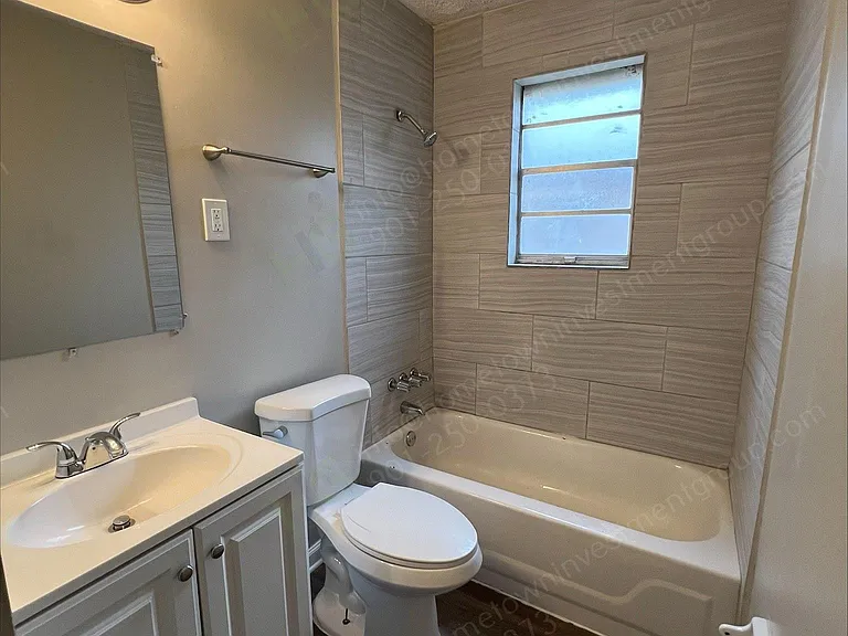 1405 Wells Station Rd — Photo 8