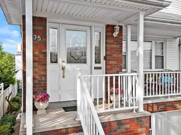 35 Dodge St, Bayonne, NJ 07002