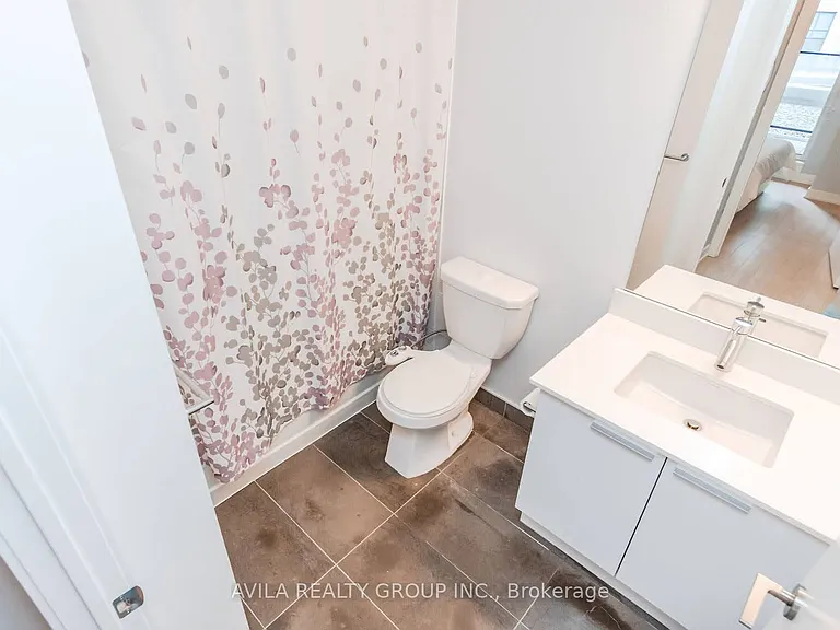 10 Park Lawn Rd #320 — Photo 23