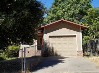 6847 Crump Ave, Nice, CA 95464