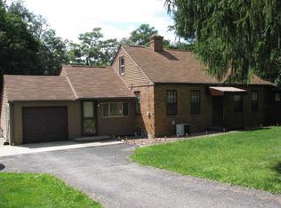 1836 Barclay Hill Rd, Beaver, PA 15009