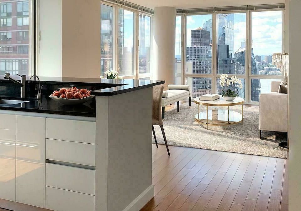 1st image of 175 W 60th St #43D