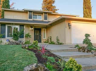 1940 Woodhill Way, Modesto, CA 95355