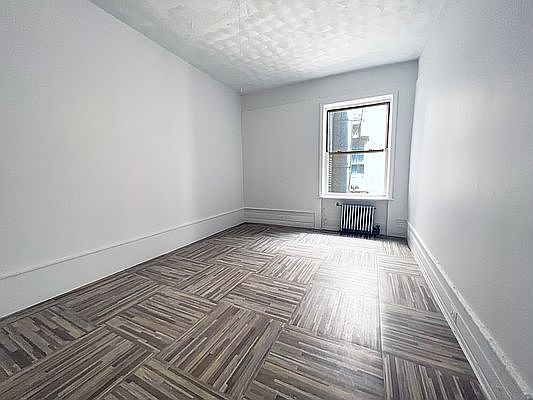 2nd image of 130 Post Ave #524