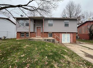 23506 Apple Tree Ln, Elsah, IL 62028