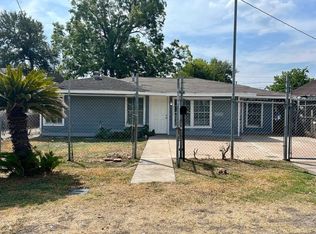 8308 John St, Houston, TX 77012