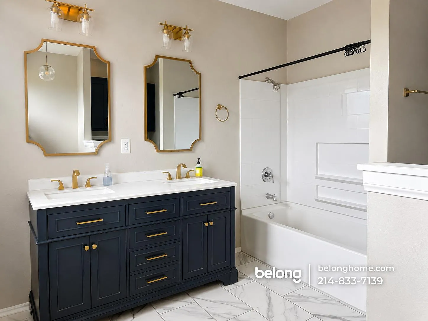 3 bed, 3.0 bath, 2300 sqft, $2,100 — Photo 4