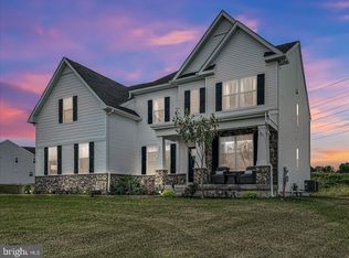 201 Emerald Ct, Spring City, PA 19475