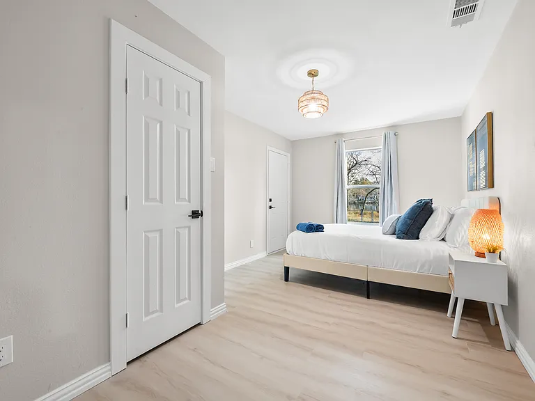 478 Westshore Dr — Photo 28
